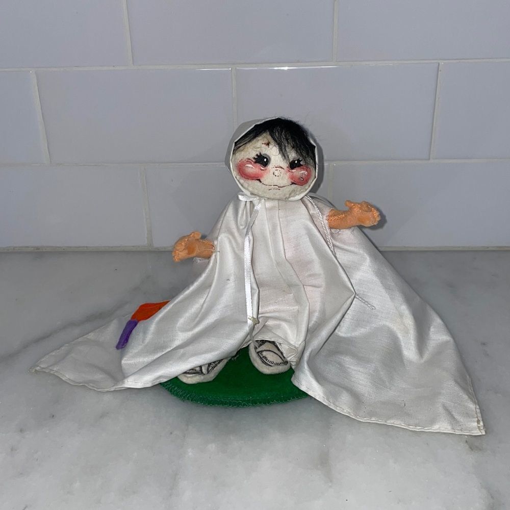Annalee Doll 7" Vintage Halloween Ghost Costume Kid Doll